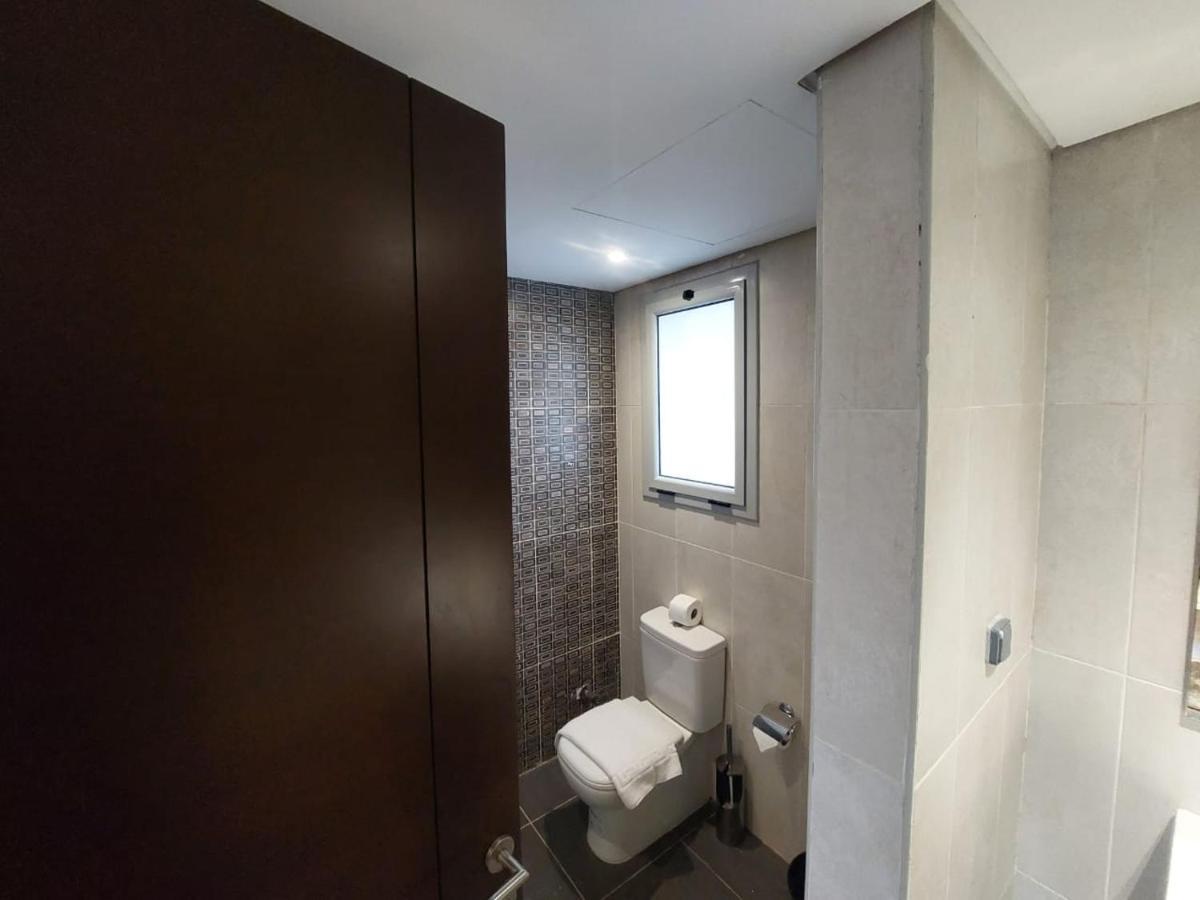 Cfc, Luxurious 4br Apartment, Remarkable Value Unbeatable Location Apartment Cairo